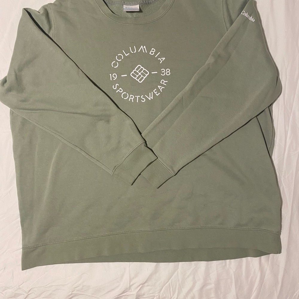 Columbia Men's Olive Crewneck Sweater